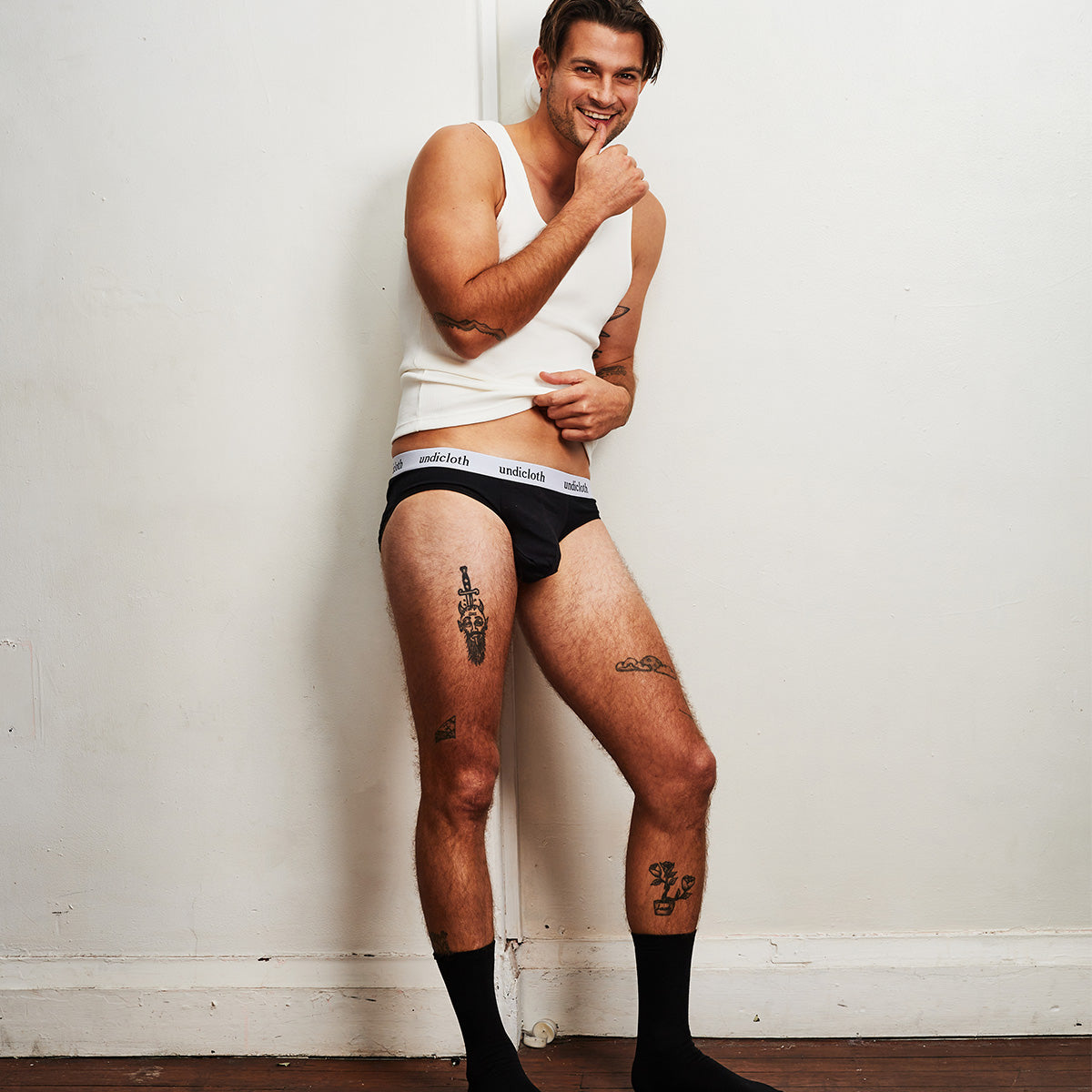 briefs black